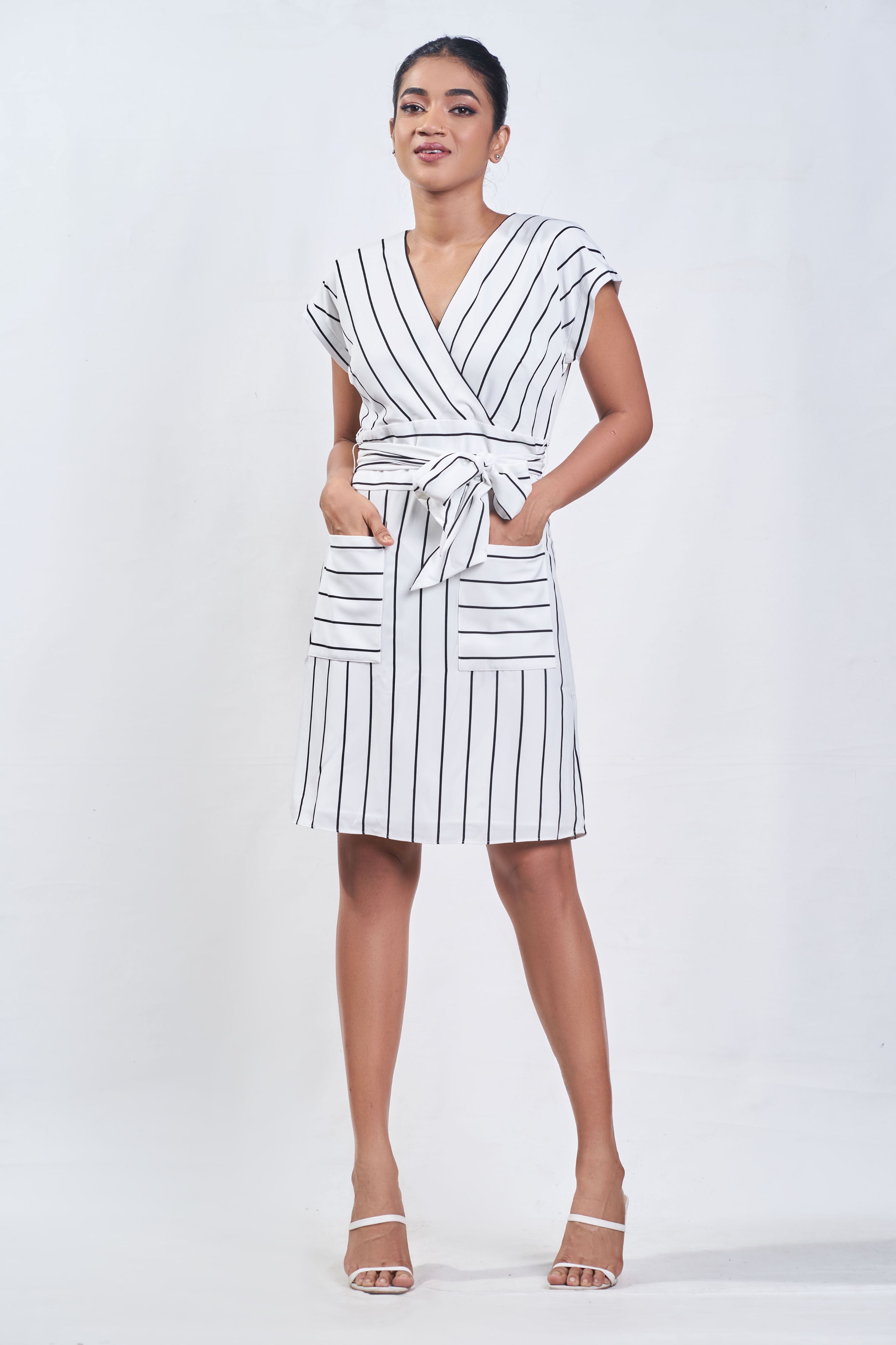 Stylish stripe short dress