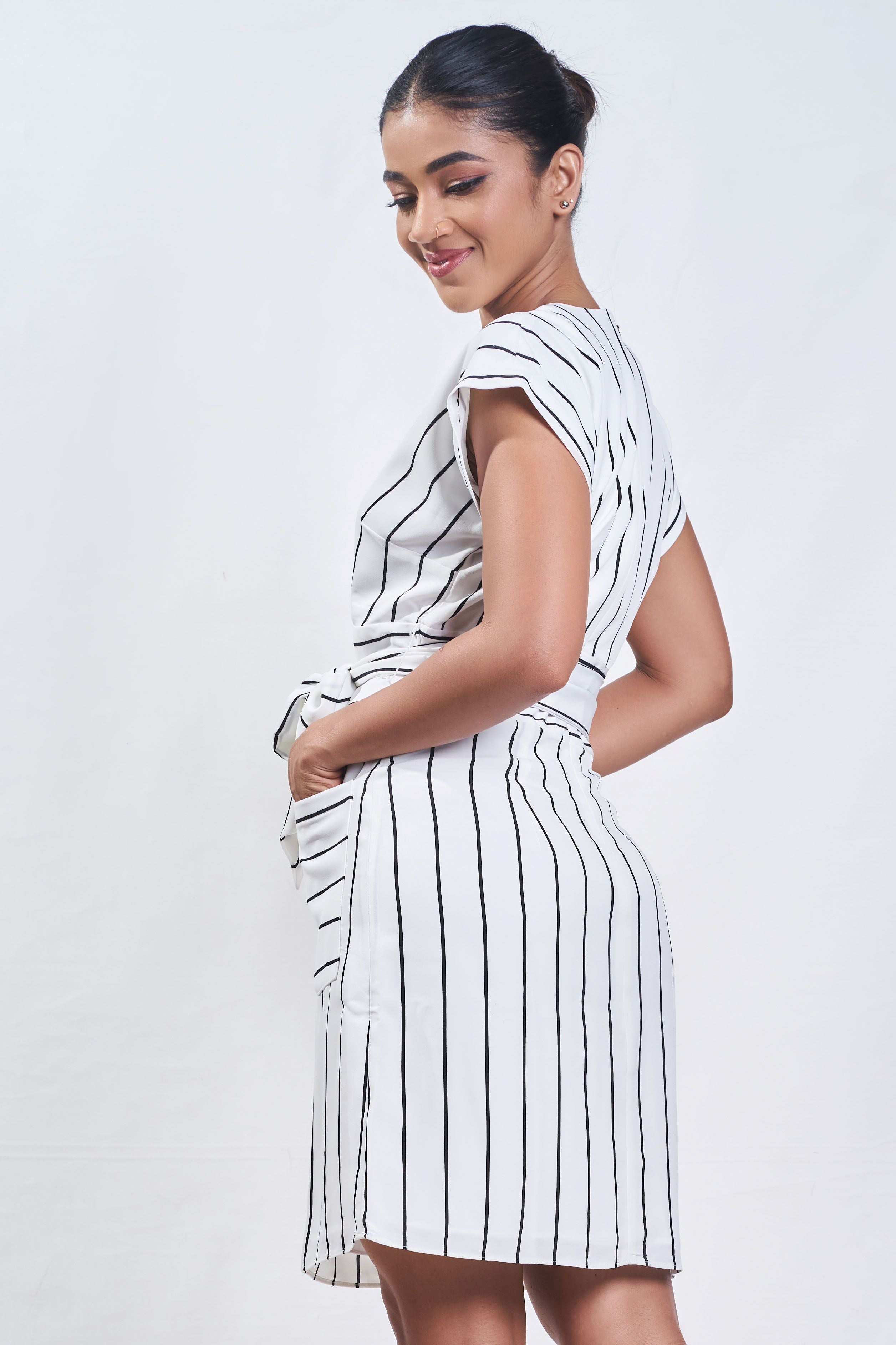 Stylish stripe short dress